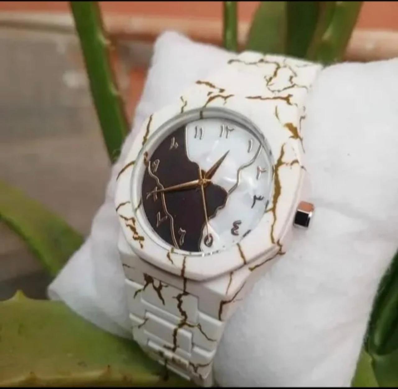 E.SIGNATURE LUXURY ARABIC MARBLE EDITION WHITE GOLD